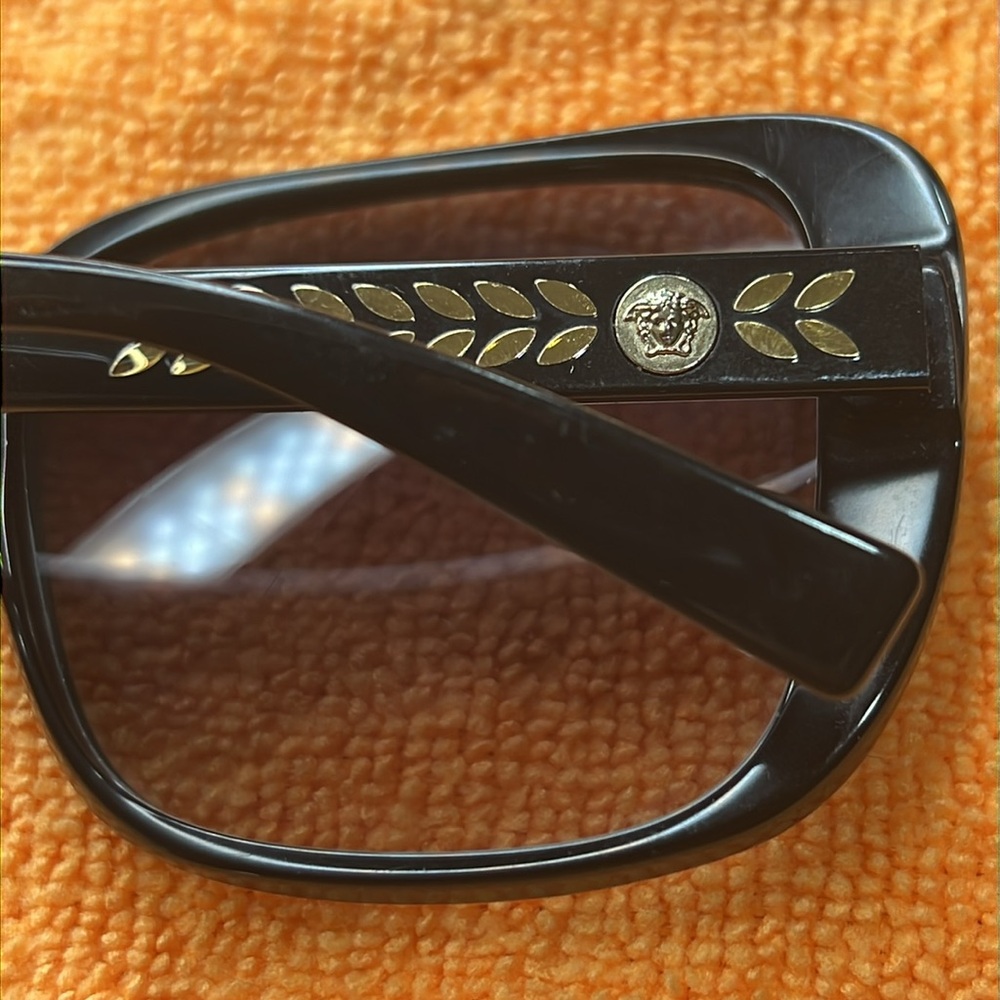 VERSACE WOMES SUNGLASSES 😎, mod 4357 - Picture 4 of 7